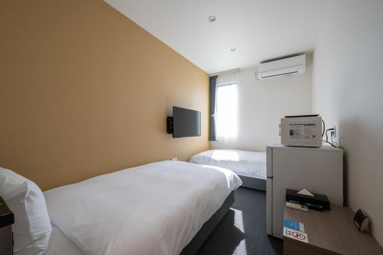 Hotel R9 The Yard Futtsu Exterior photo